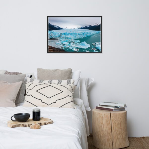 enhanced-matte-paper-framed-poster-in-black-24x36-front-69a21b883ad99.jpg Póster con marco - Calafate Glaciar ARG